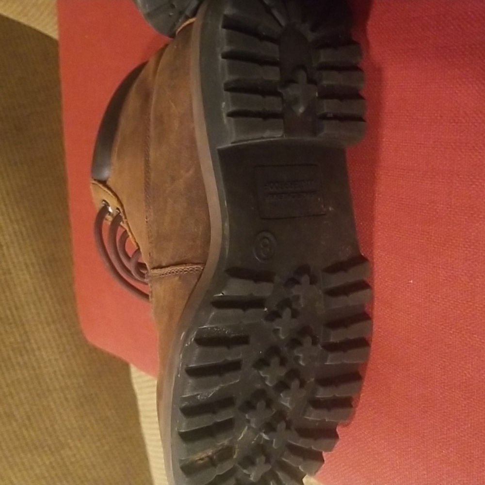 Boots - Picture 3 of 5